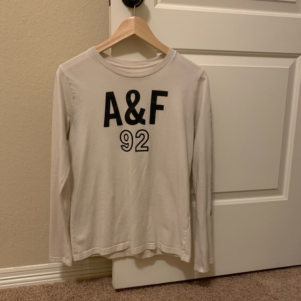 Abercrombie Long sleeve tee